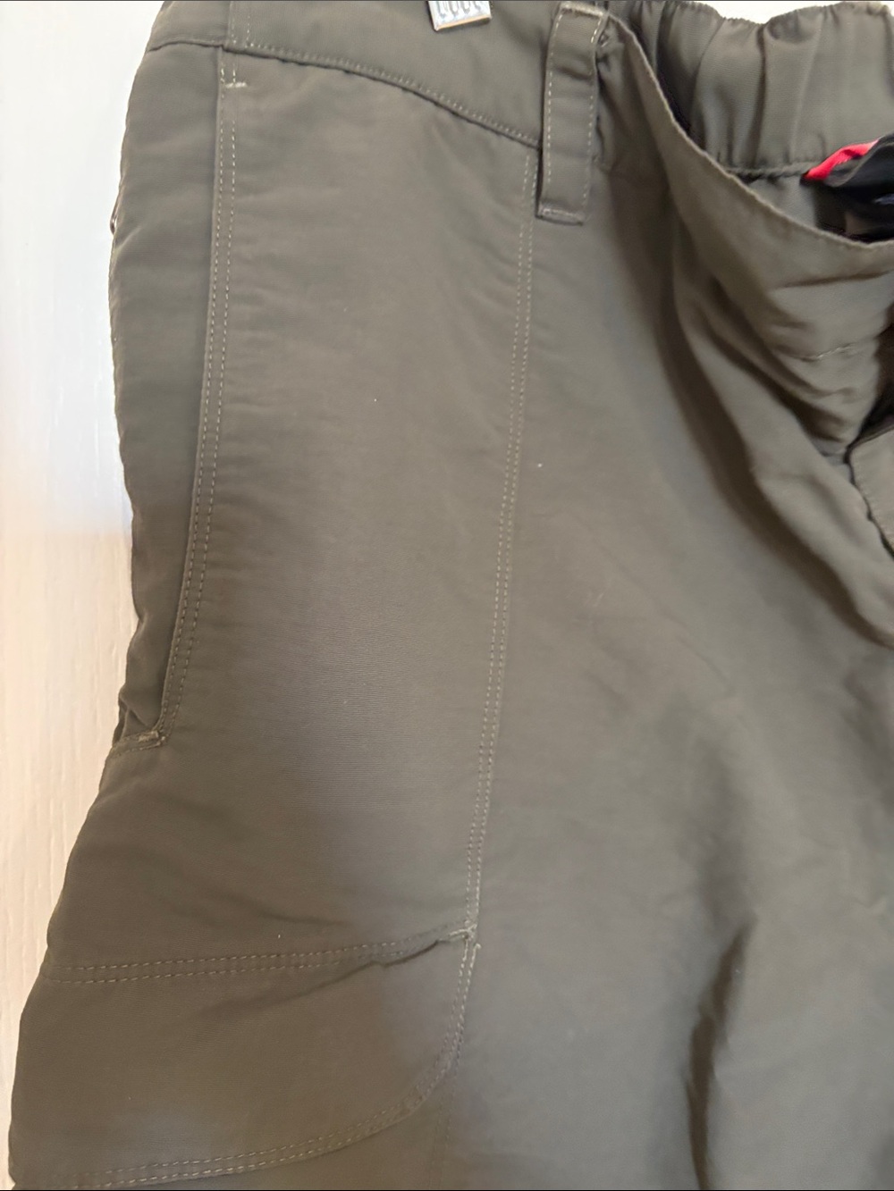 The North Face Men's Olive Green Shorts - Picture 4 of 8
